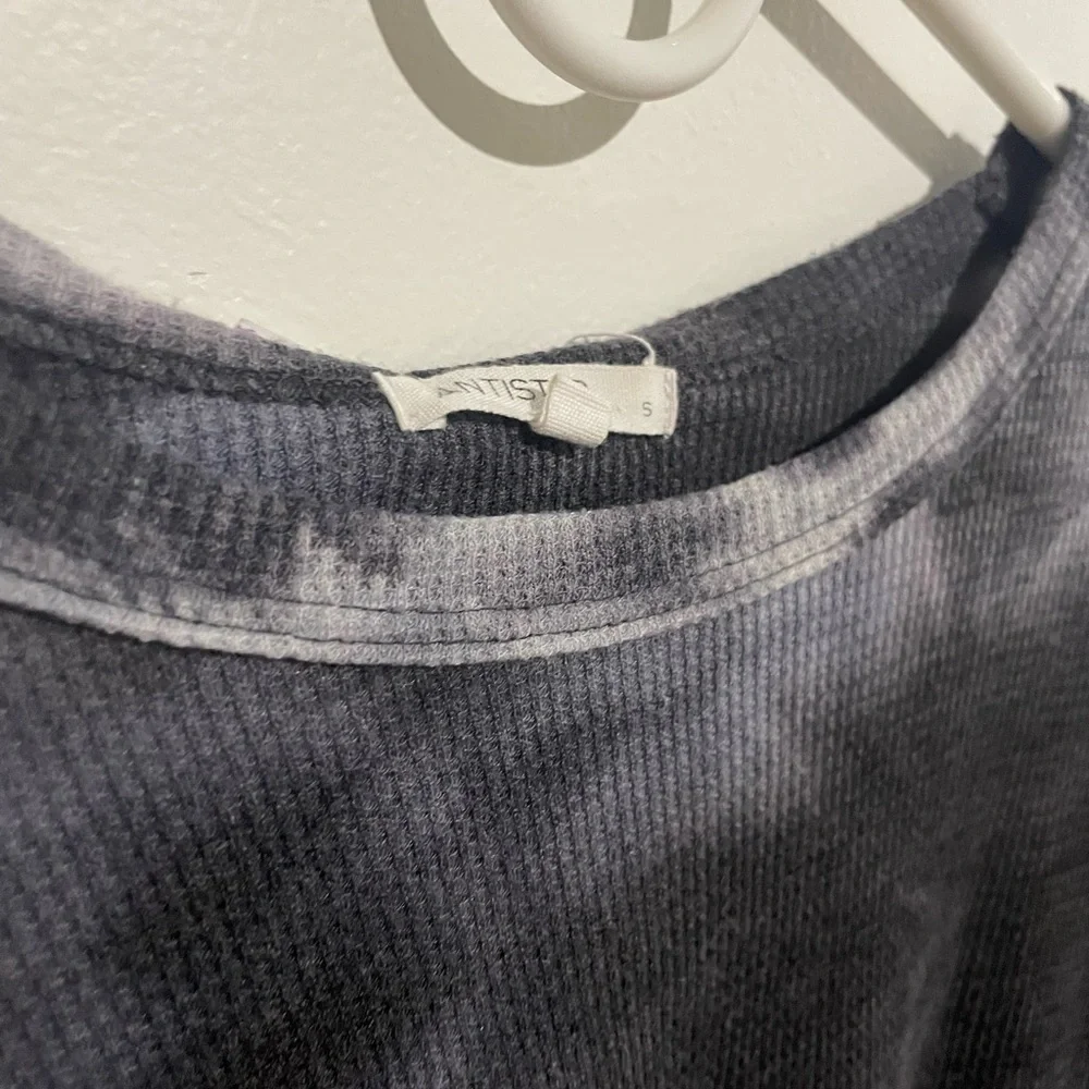 2/$30 - Tie-Dye Ribbed Long Sleeve Top - Blue-gray/White - Picture 3 of 3
